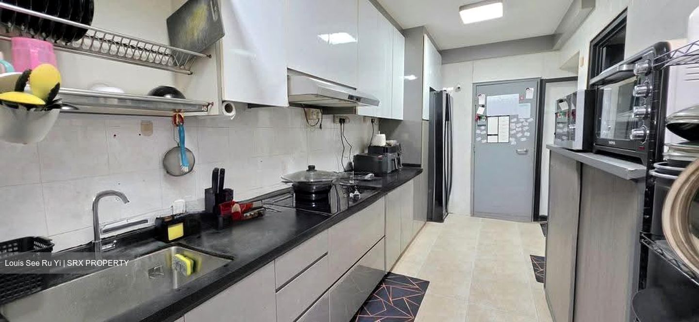 Blk 633 Jurong West Street 65 (Jurong West), HDB 5 Rooms #635527991